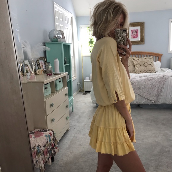 ⭐️Free People Yellow Mini Dress⭐️ - Picture 5 of 5